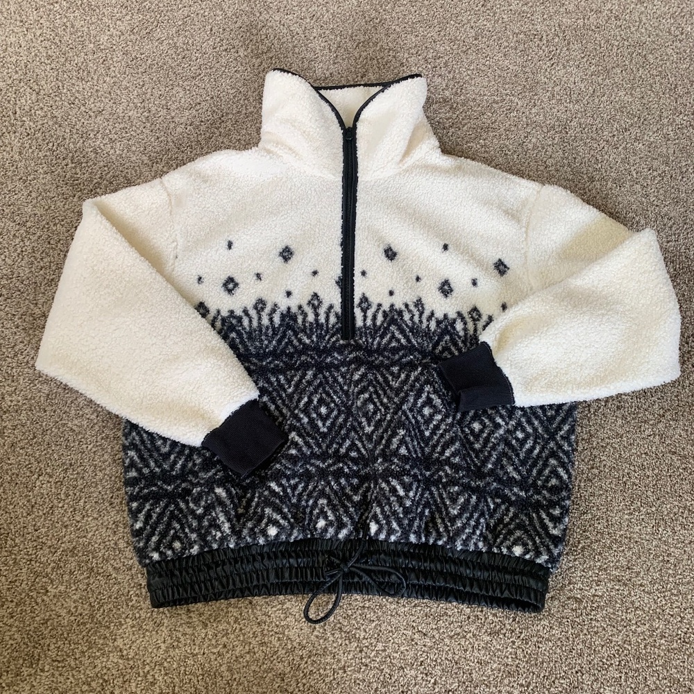 CALIA by Carrie Underwood Black and White Sweater - Picture 2 of 8